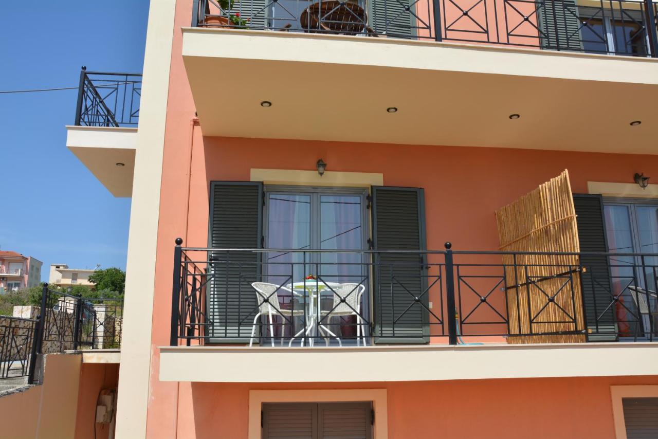 Lotus Sea View Apartments Lixouri Exterior photo