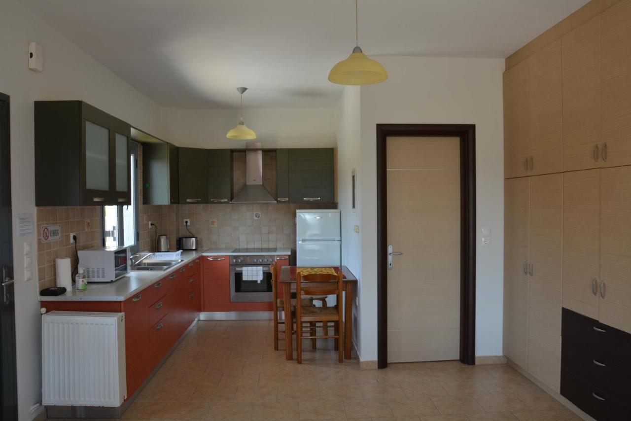 Lotus Sea View Apartments Lixouri Exterior photo