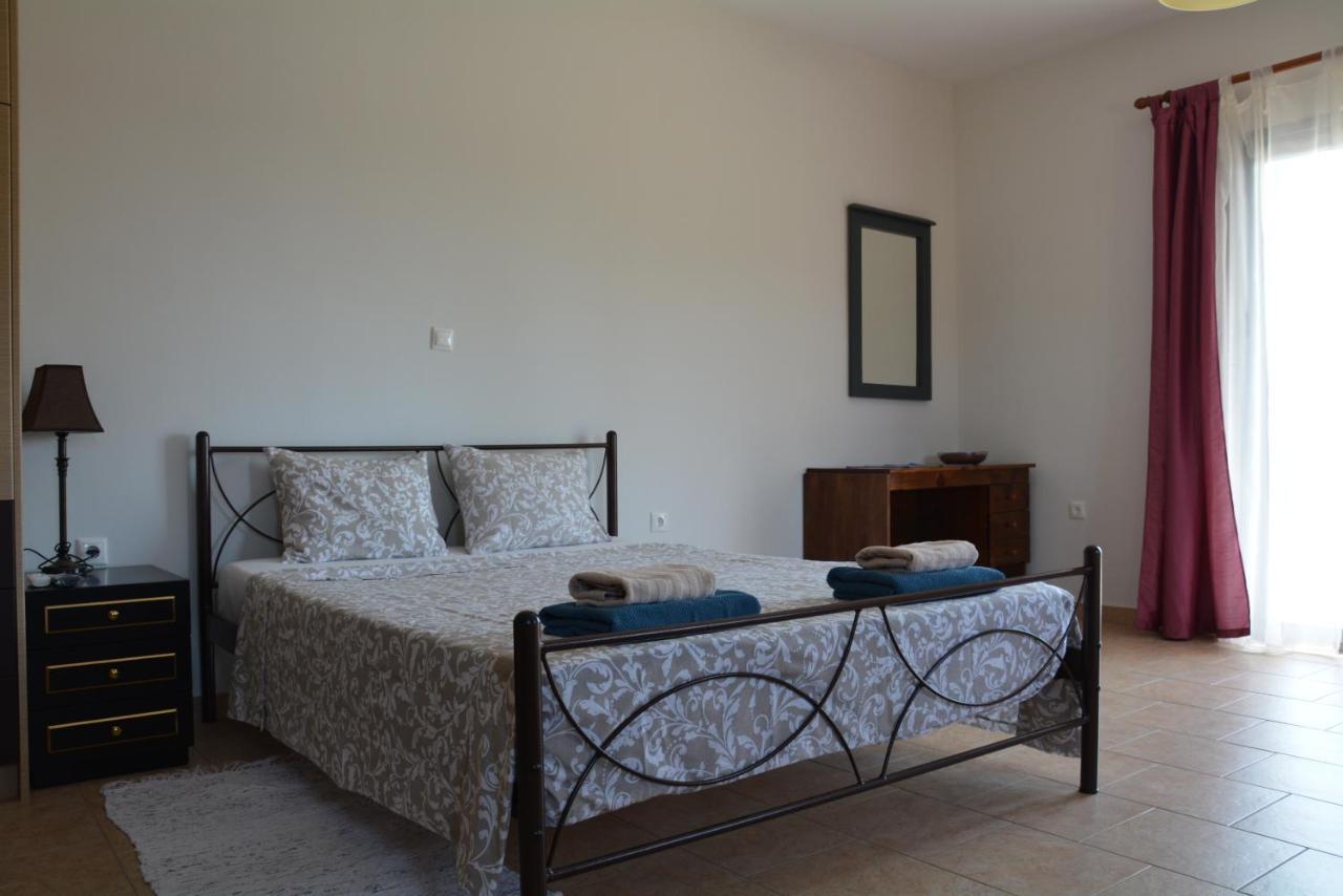 Lotus Sea View Apartments Lixouri Exterior photo