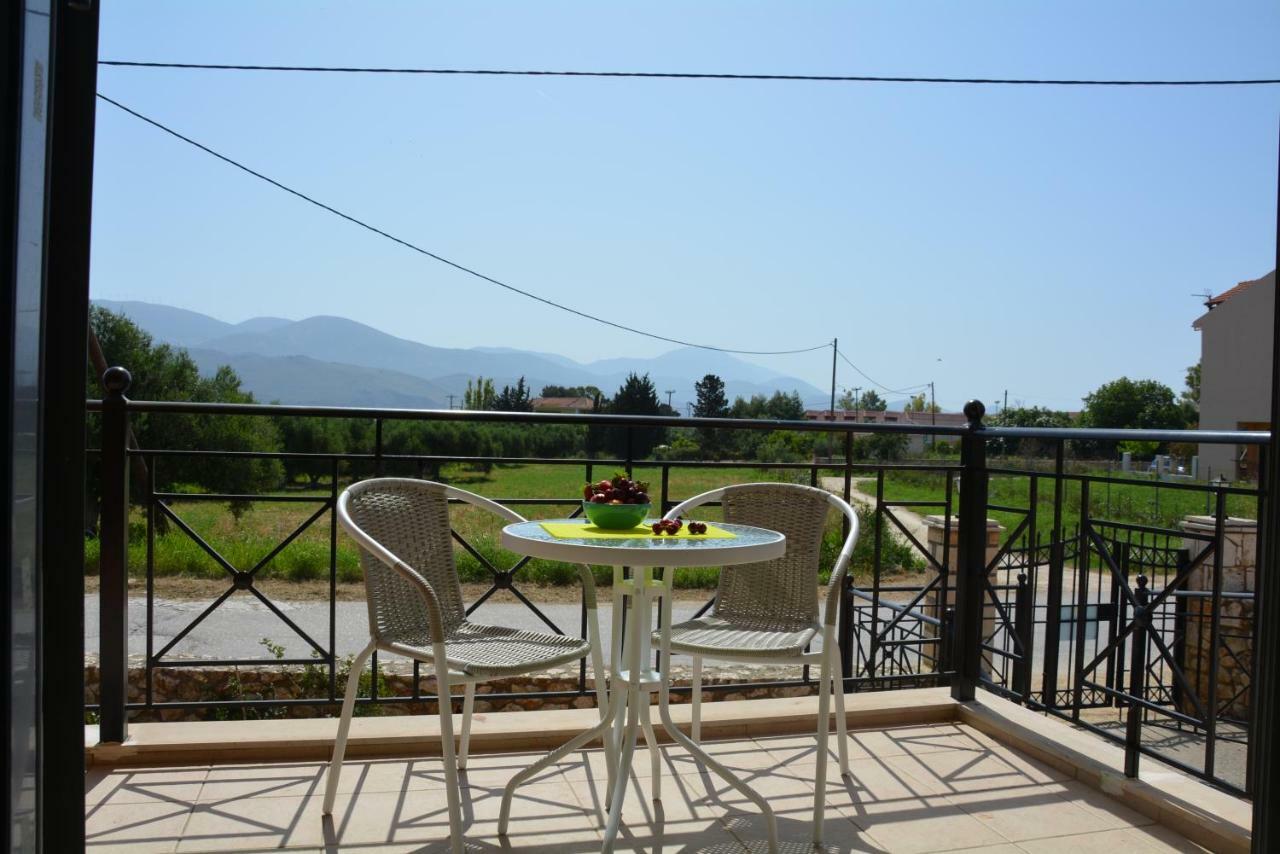 Lotus Sea View Apartments Lixouri Exterior photo